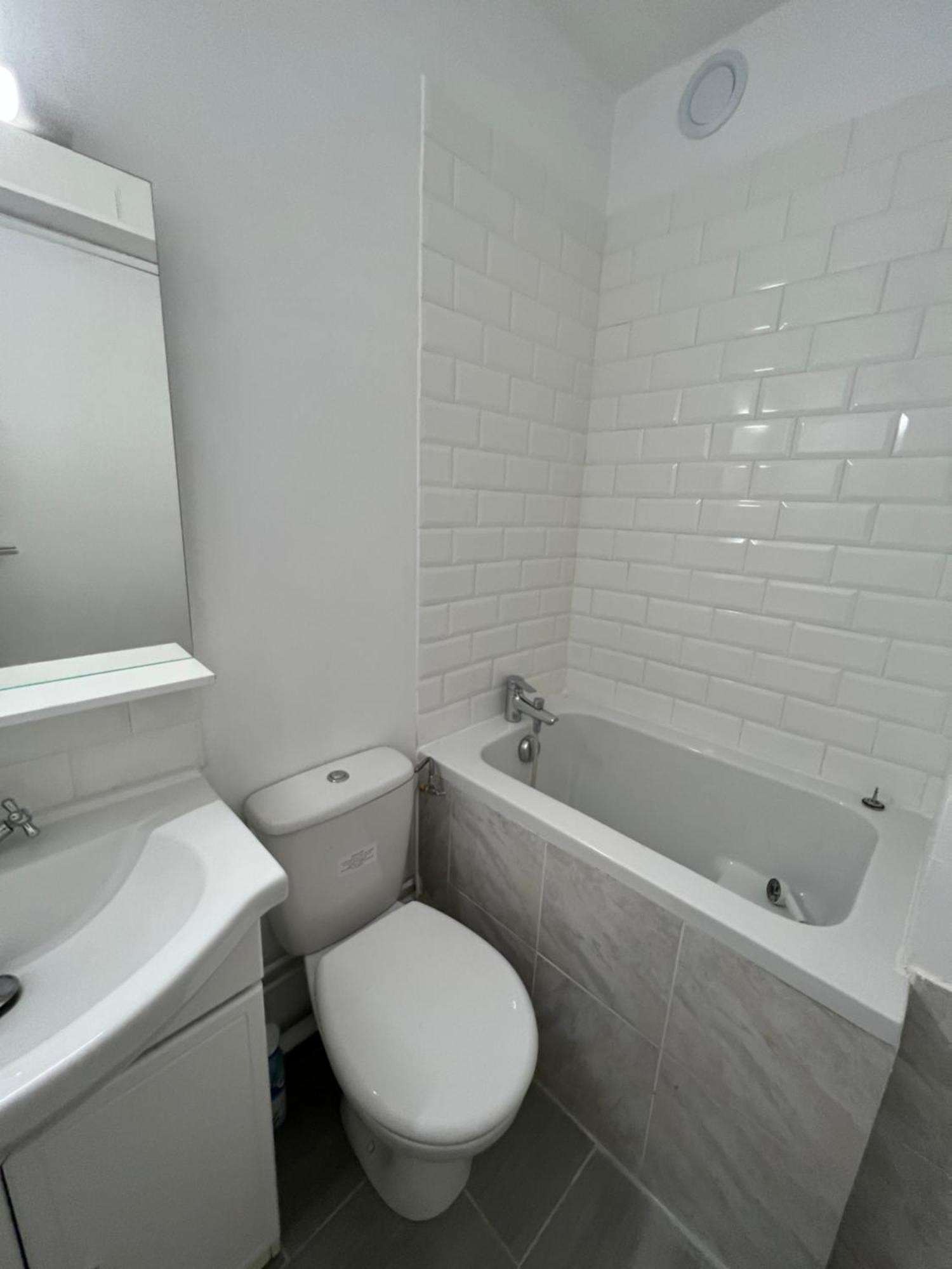 Charm Studio Nearby La Defense Arena Пюто Экстерьер фото