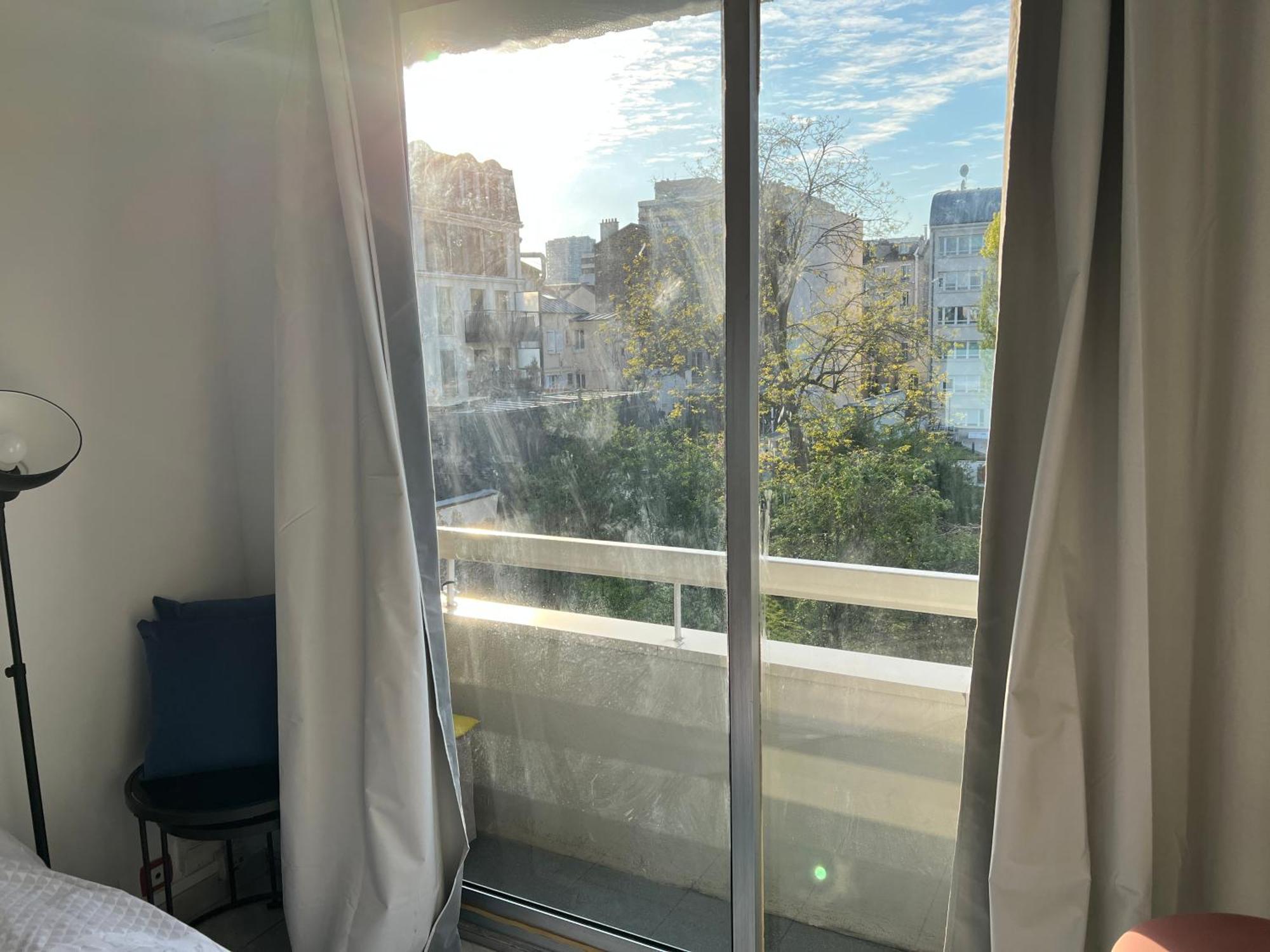 Charm Studio Nearby La Defense Arena Пюто Экстерьер фото